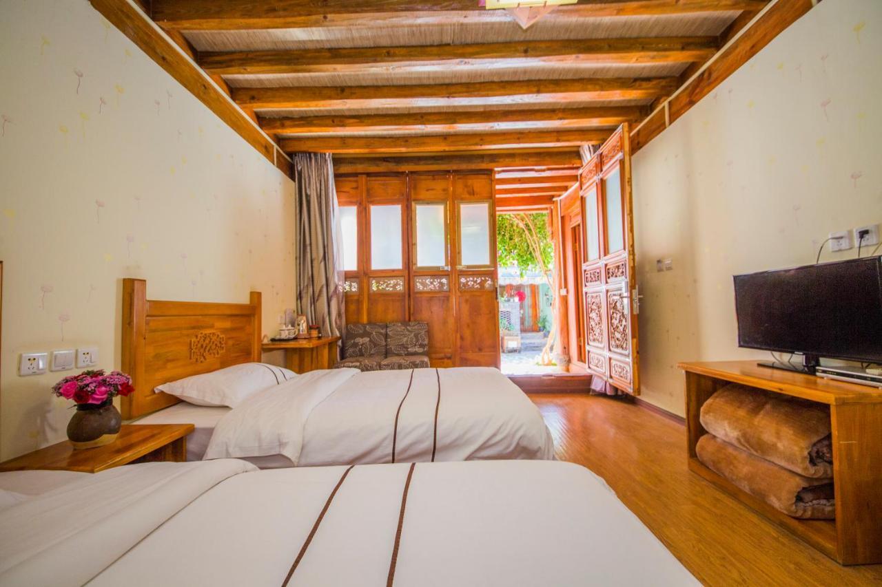 Lijiang Rongyi Homestay מראה חיצוני תמונה