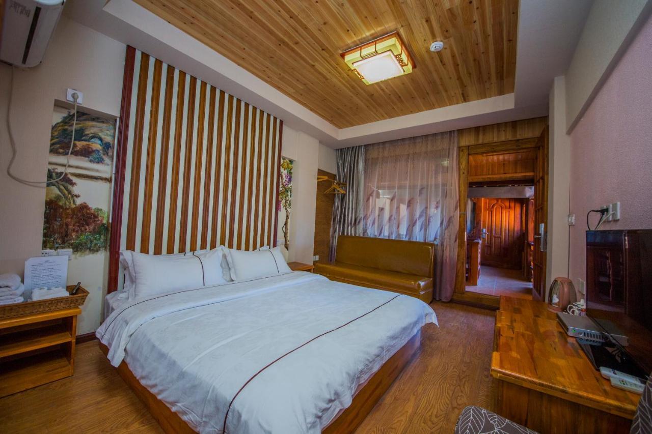 Lijiang Rongyi Homestay מראה חיצוני תמונה